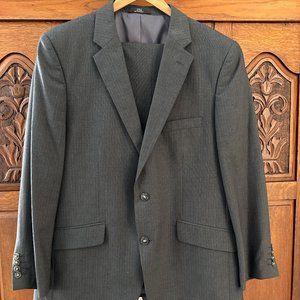 Haggar Suit • Tailored Fit 46R • 38 x 30 • Dark Gray Pin Stripe - WORN ONCE